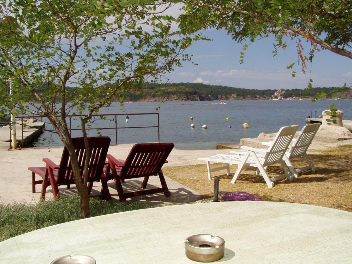 Apartman Rosa Supetarska Draga Exteriér fotografie